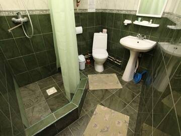 Фото номера Стандартный номер-студия Гостиница Гринвич г. Заозёрное 16