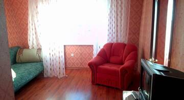 Фото номера Стандартный семейный номер Гостиница Guest House Avalon г. Заозёрное 2