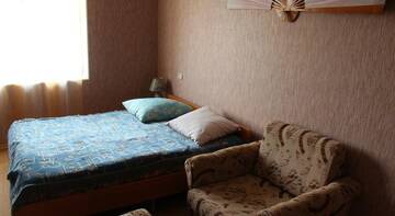 Фото номера Люкс с 2 спальнями Гостиница Melrose Hotel г. Заозёрное 2