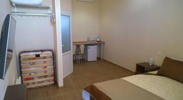 Фото номера Апартаменты с душем Гостиница Guest house Olimpiya г. Заозёрное 6