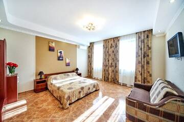 Фото номера Четырехместный номер &amp;quot;Комфорт&amp;quot; Гостиница Guest House Miry Mir г. Заозёрное 3